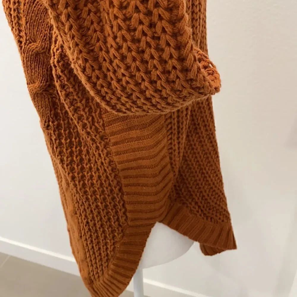 Express Top. - Picture 2 of 6